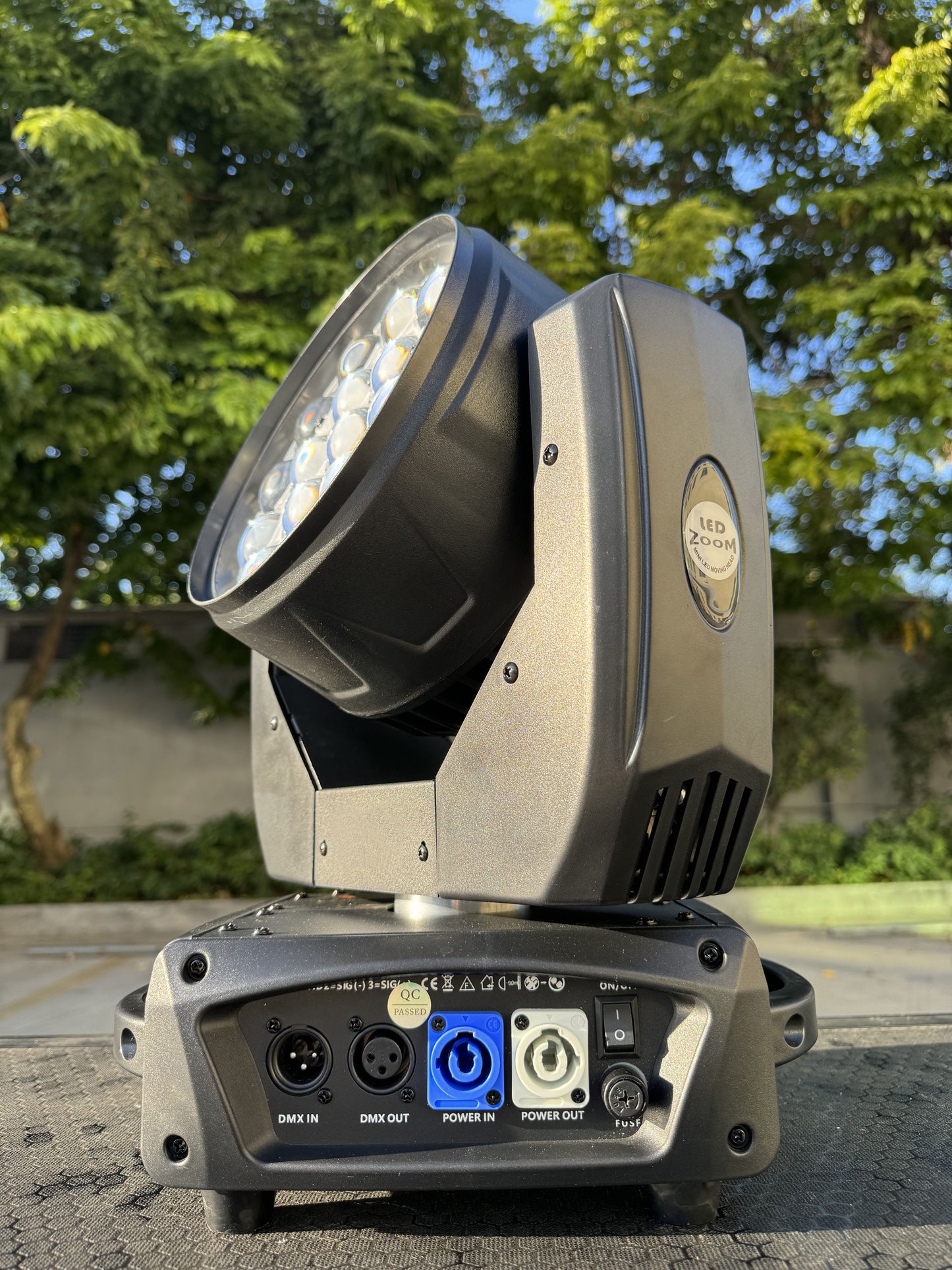 Aura W1915